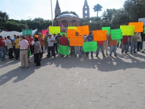 Reclaman por decomiso de autos chocolates